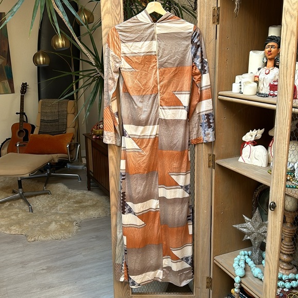 Vintage Beverly Vogue California Geometric Pattern Long Sleeve Maxi Dress - Picture 11 of 12